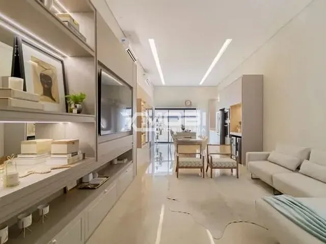 Casa com 250m² 3 quartos e 2 banheiros, à venda, no bairro Jardim Ermida I em Jundiaí