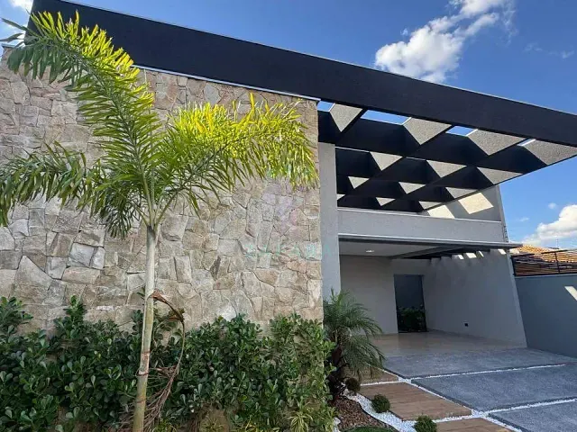 Casa com 360m² 3 quartos e 5 banheiros, à venda, no bairro Vila Planalto em Campo Grande
