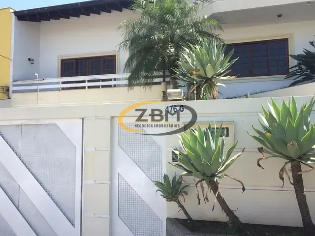 Casa com 360m² 4 quartos e 4 banheiros, à venda ou para alugar, no bairro Lima Azevedo em Londrina