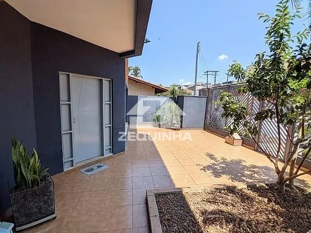 Casa com 382m² 4 quartos e 4 banheiros, à venda, no bairro City Bussocaba em Osasco