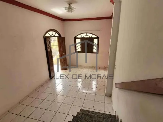 Casa 3 quartos e 2 banheiros, à venda, no bairro Industrial em Vila Velha
