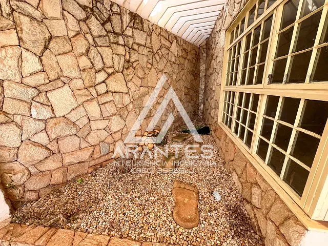 Casa 3 quartos e 3 banheiros, à venda, no bairro City Barretos em Barretos
