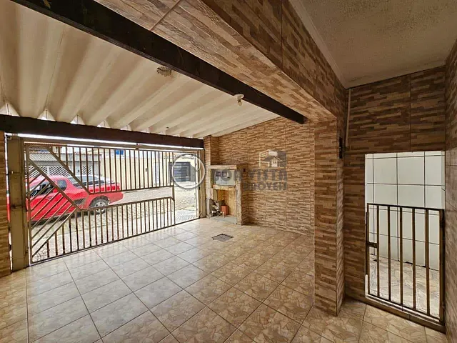 Sobrado com 200m² 3 quartos e 2 banheiros, à venda, no bairro Vila Maluf em Suzano