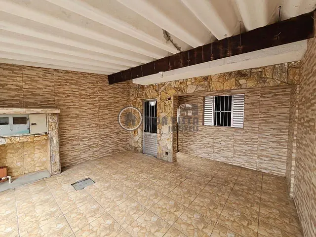 Sobrado com 200m² 3 quartos e 2 banheiros, à venda, no bairro Vila Maluf em Suzano