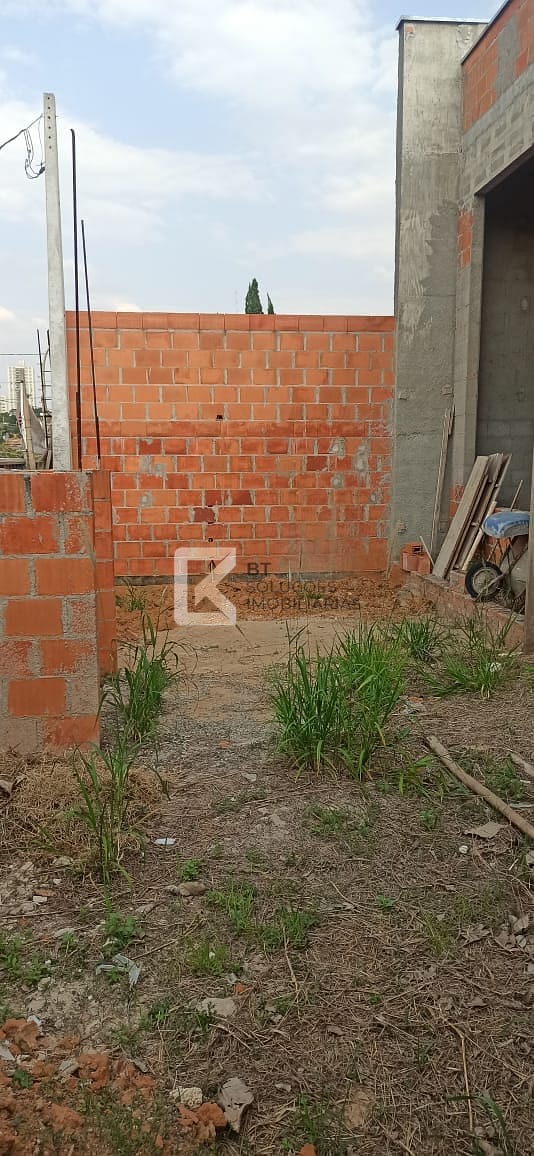 Casa à venda com 3 quartos, 179m² - Foto 11