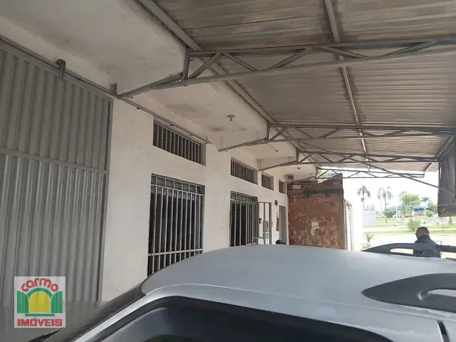 Casa com 300m² 3 quartos e 3 banheiros, à venda, no bairro Setor Summerville em Anápolis