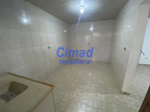 Casa 1 quarto e 1 banheiro, para alugar, no bairro Vila Guilherme em São Paulo