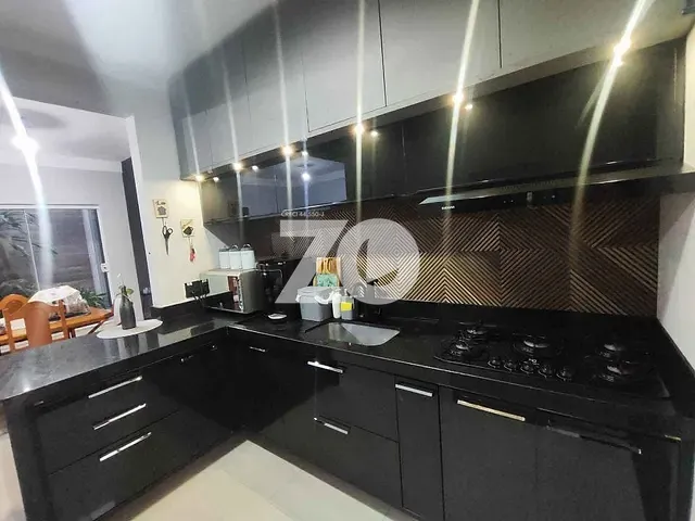Casa com 286m² 2 quartos e 2 banheiros, à venda, no bairro Conjunto Habitacional Presidente Eurico Gaspar Dutra em Bauru