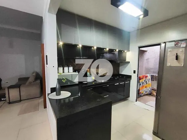 Casa com 286m² 2 quartos e 2 banheiros, à venda, no bairro Conjunto Habitacional Presidente Eurico Gaspar Dutra em Bauru