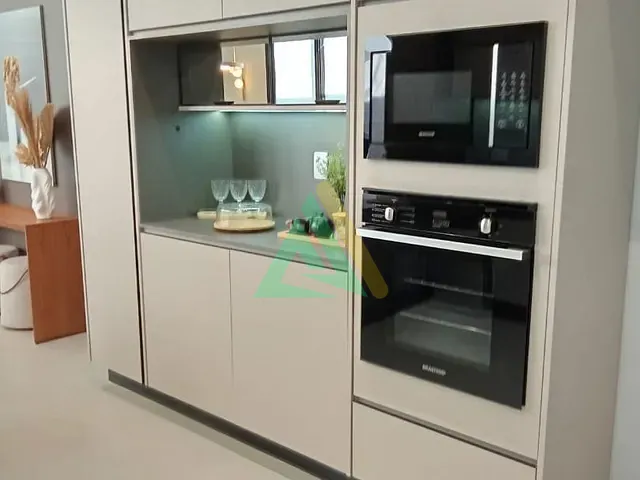 Casa com 300m² 3 quartos e 4 banheiros, à venda, no bairro Vila Roberto em Mogi Guaçu