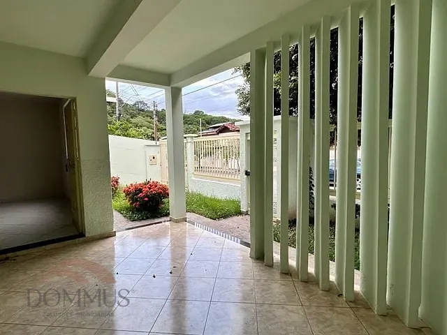 Casa com 330m² 3 quartos e 3 banheiros, à venda, no bairro Cariru em Ipatinga