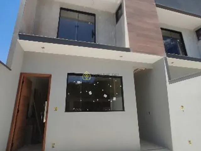 Casa com 120m² 2 quartos e 3 banheiros, à venda, no bairro Roma em Volta Redonda