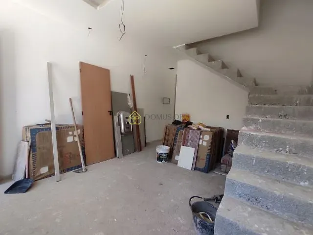 Casa com 120m² 2 quartos e 3 banheiros, à venda, no bairro Roma em Volta Redonda