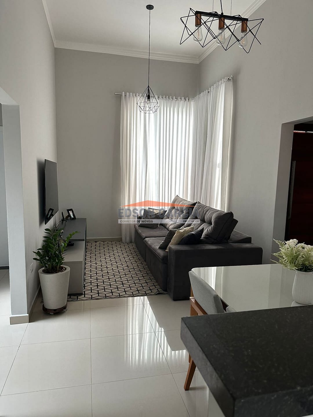Casa à venda com 3 quartos, 115m² - Foto 3