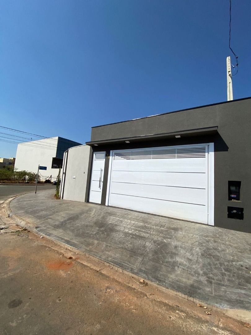 Casa, 3 quartos, 157 m² - Foto 1