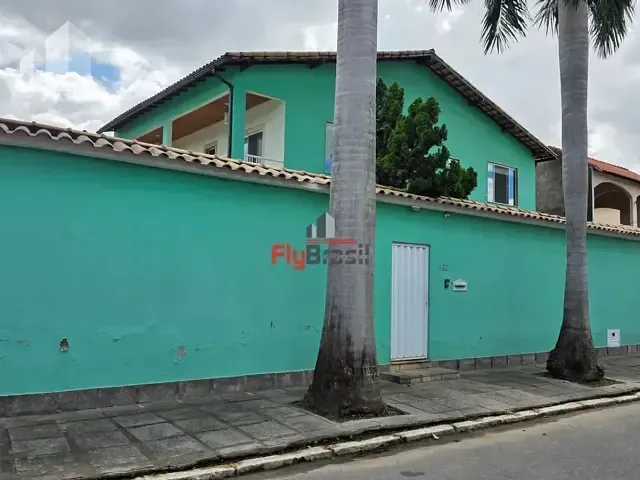 Casa com 260m² 4 quartos e 5 banheiros, à venda, no bairro Santa Eugênia em Nova Iguaçu