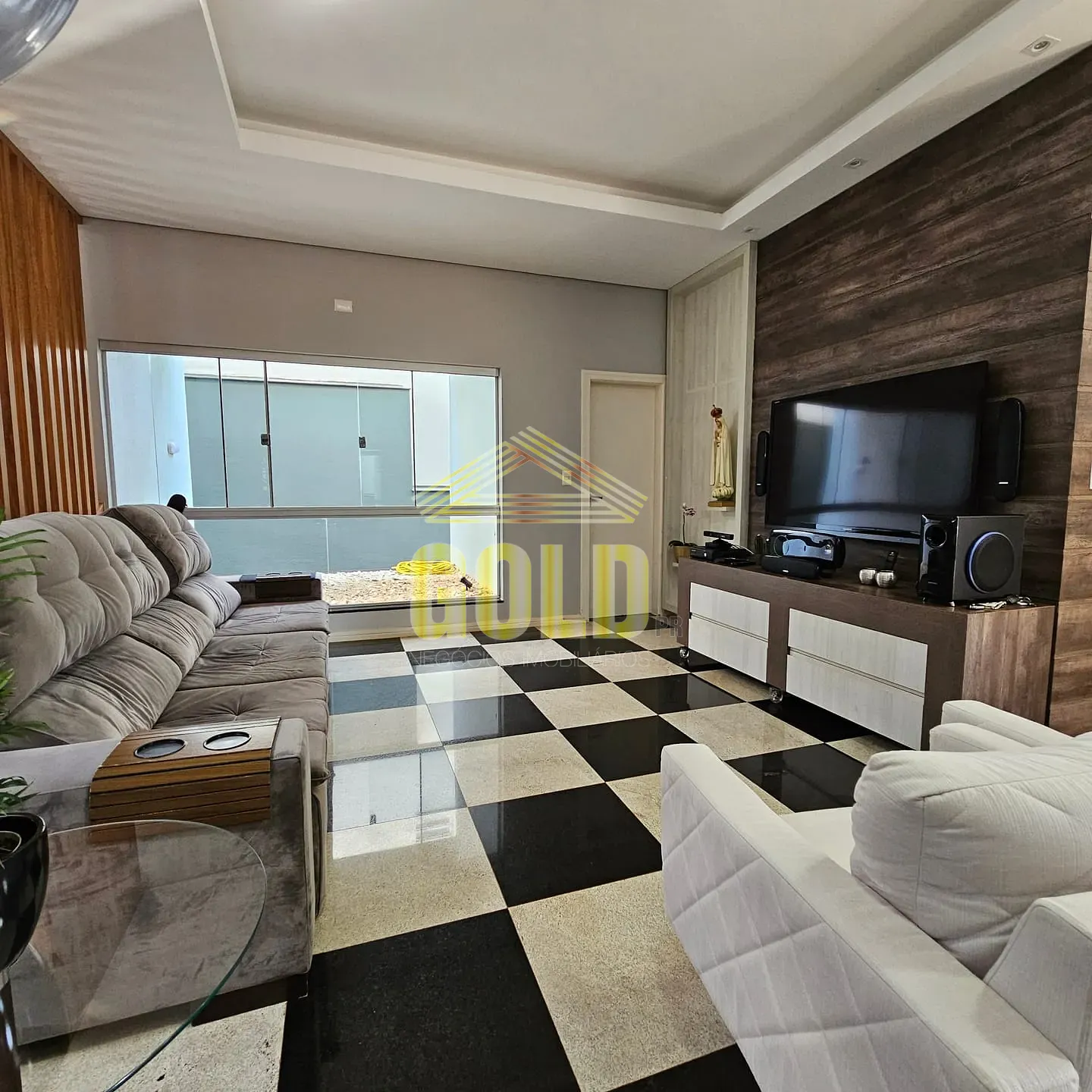 Casa, 4 quartos, 331 m² - Foto 4