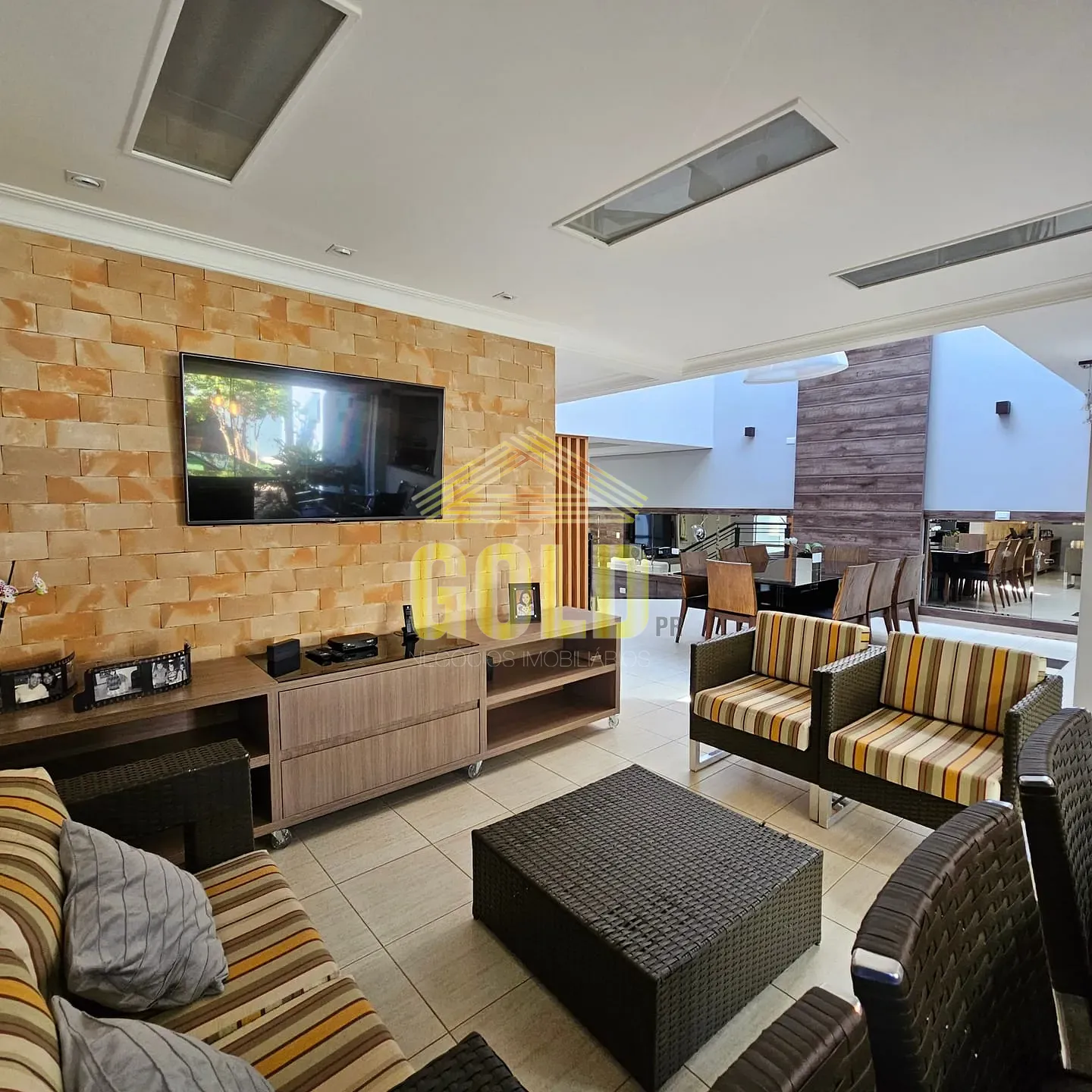 Casa, 4 quartos, 331 m² - Foto 8