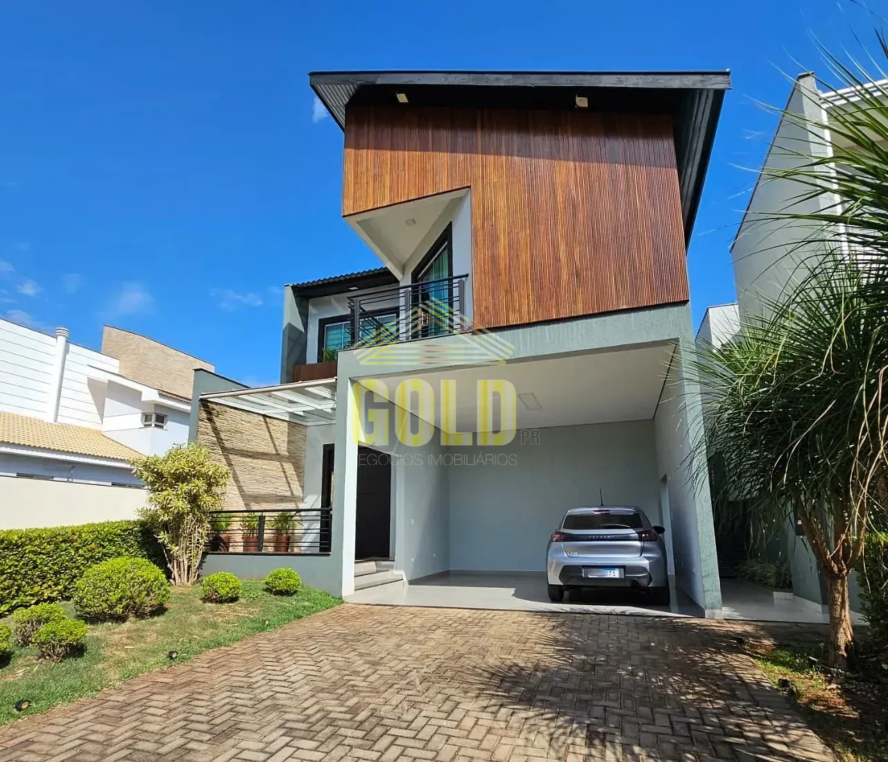 Casa, 4 quartos, 331 m² - Foto 1