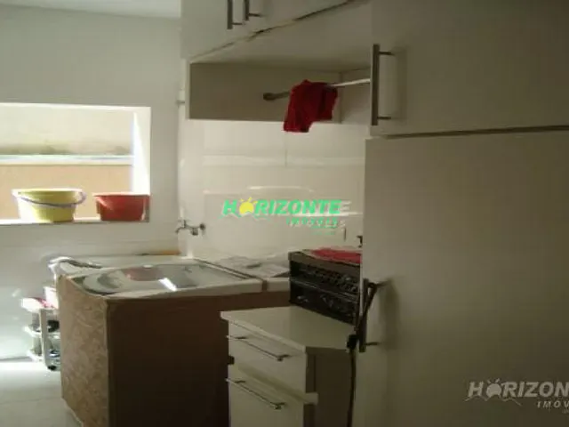 Casa com 420m² 4 quartos e 5 banheiros, à venda, no bairro Urbanova em São José dos Campos