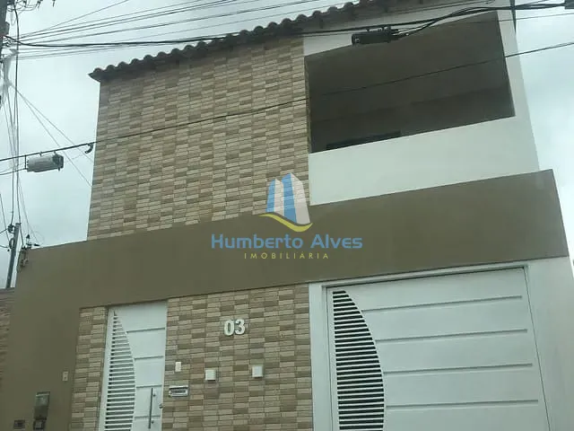 Casa 3 quartos e 2 banheiros, à venda, no bairro Zabelê em Vitória da Conquista