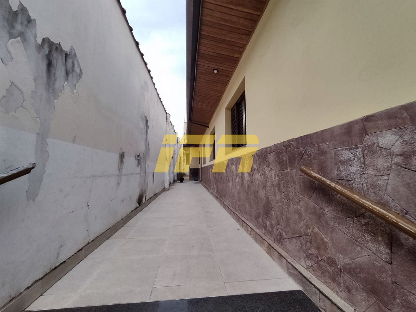 Casa, 6 quartos, 254 m² - Foto 3