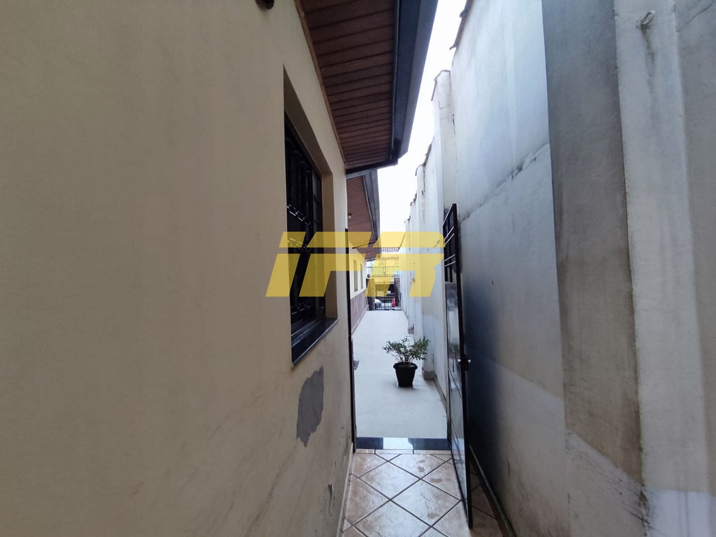 Casa, 6 quartos, 254 m² - Foto 8