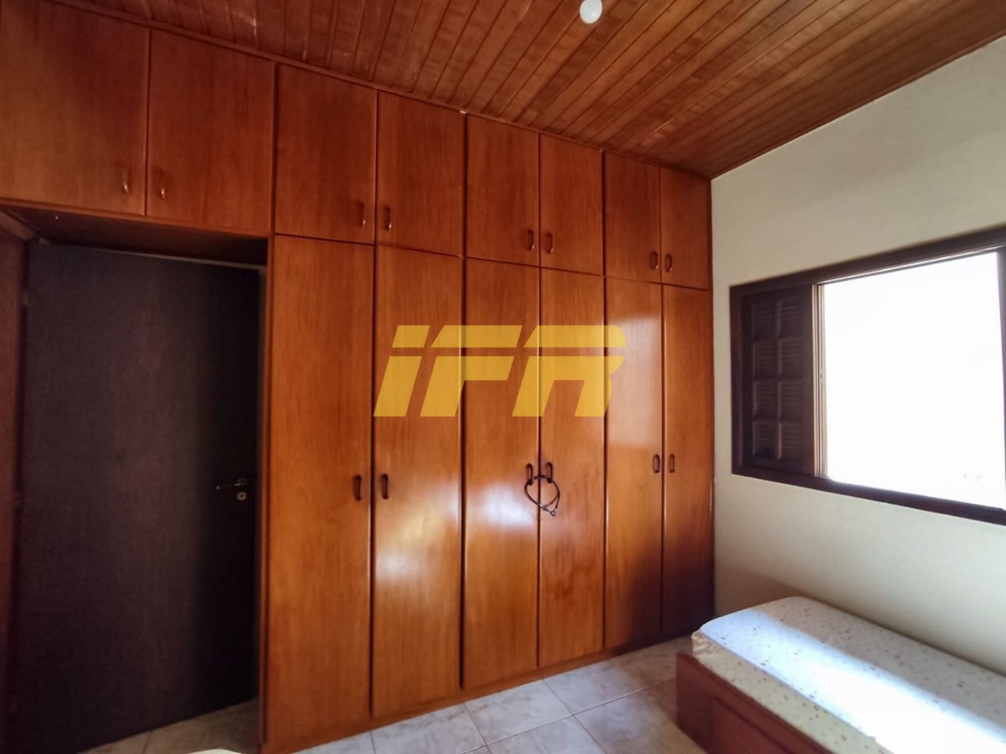 Casa, 6 quartos, 254 m² - Foto 68