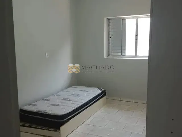 Casa 4 quartos e 1 banheiro, à venda, no bairro Vila Rio Branco em Jundiaí