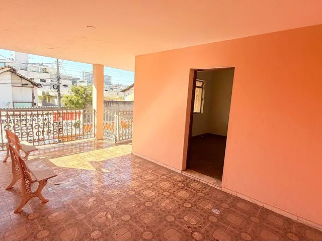 Casa com 430m², à venda, no bairro Santa Helena (Barreiro) em Belo Horizonte