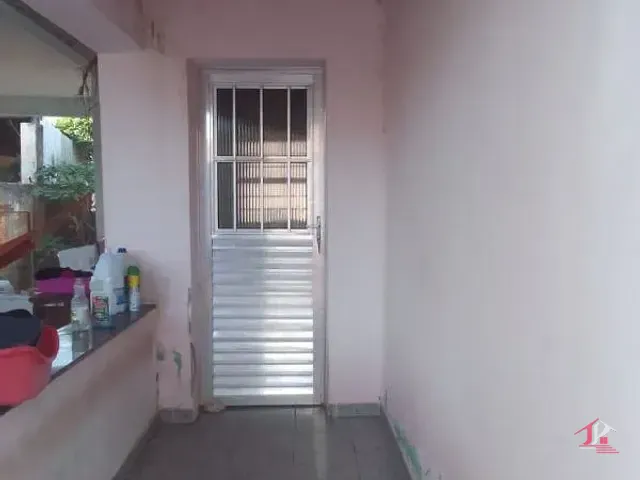 Casa 2 quartos e 2 banheiros, à venda, no bairro Jardim Abaeté em Sorocaba