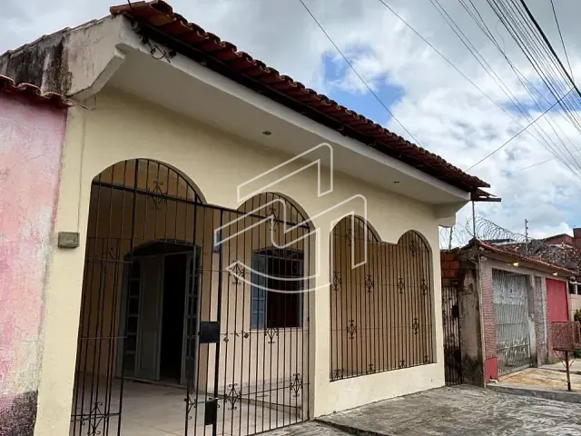 Casa 2 quartos e 1 banheiro, à venda, no bairro Icuí-Guajará em Ananindeua