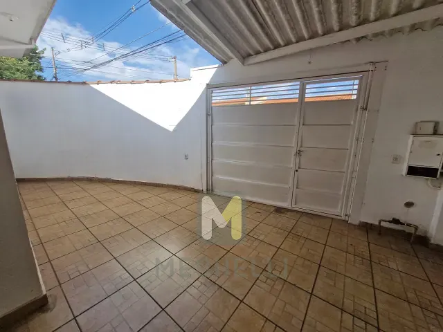 Casa com 250m² 2 quartos e 2 banheiros, para alugar, no bairro Jardim Dom Pedro I em Serrana