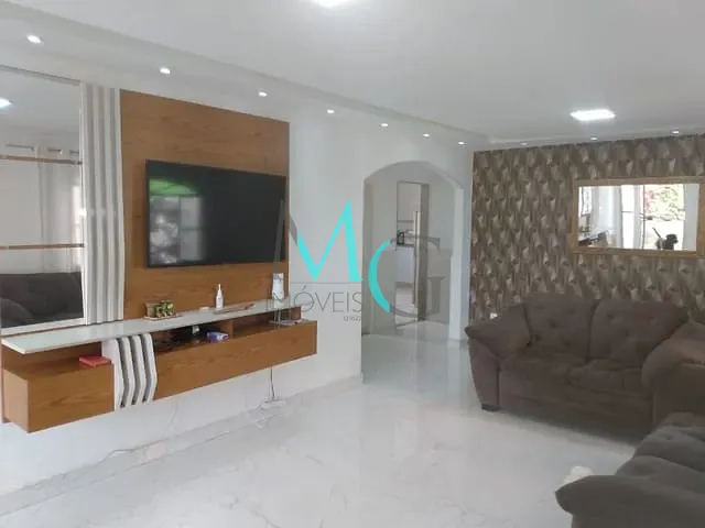 Casa com 750m² 2 quartos e 3 banheiros, à venda, no bairro Santa Cruz em Rio de Janeiro