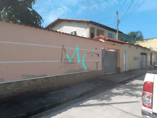 Casa com 750m² 2 quartos e 3 banheiros, à venda, no bairro Santa Cruz em Rio de Janeiro