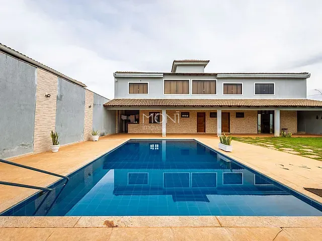 Casa 5 quartos e 4 banheiros, à venda, no bairro Setor de Mansões do Lago Norte em Brasília