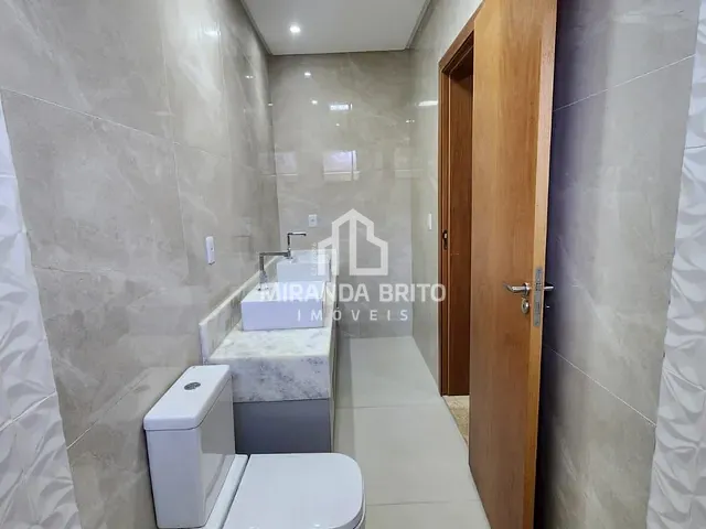 Casa com 399m² 4 quartos e 5 banheiros, à venda, no bairro Residencial Goiânia Golfe Clube em Goiânia