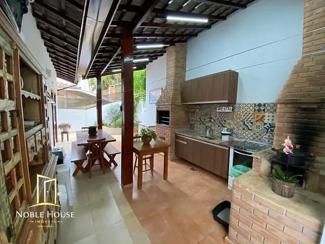 Casa 4 quartos e 6 banheiros, à venda, no bairro Bosque em Vinhedo