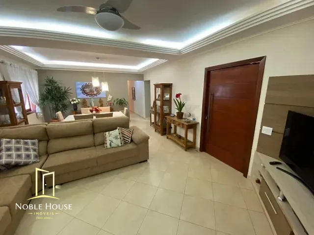 Casa 4 quartos e 6 banheiros, à venda, no bairro Bosque em Vinhedo