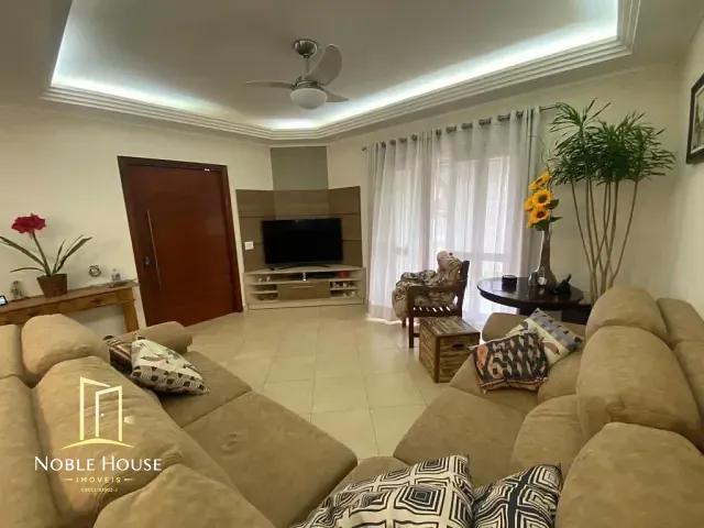 Casa 4 quartos e 6 banheiros, à venda, no bairro Bosque em Vinhedo