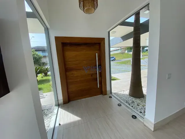 Casa com 1000m² 5 quartos e 5 banheiros, à venda, no bairro Parque Mirante Do Vale em Jacareí