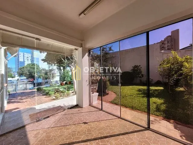 Casa com 859m², para alugar, no bairro Centro em Novo Hamburgo
