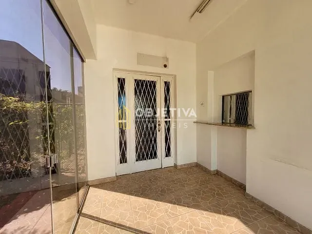 Casa com 859m², para alugar, no bairro Centro em Novo Hamburgo