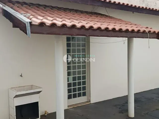 Casa com 200m² 2 quartos e 1 banheiro, à venda ou para alugar, no bairro Jardim Bela Vista I em Artur Nogueira