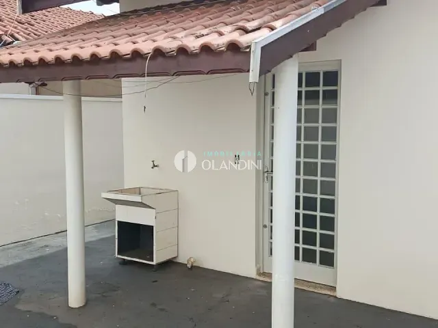 Casa com 200m² 2 quartos e 1 banheiro, à venda ou para alugar, no bairro Jardim Bela Vista I em Artur Nogueira