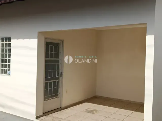 Casa com 200m² 2 quartos e 1 banheiro, à venda ou para alugar, no bairro Jardim Bela Vista I em Artur Nogueira
