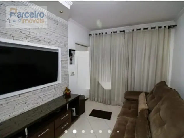 Casa 2 quartos e 3 banheiros, à venda, no bairro Vila Esperança em São Paulo