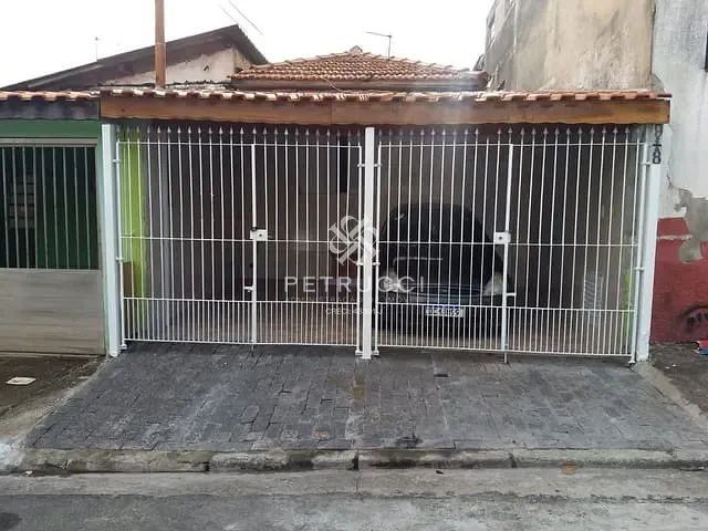 Casa 2 quartos e 2 banheiros, à venda, no bairro Nova Gerty em São Caetano do Sul