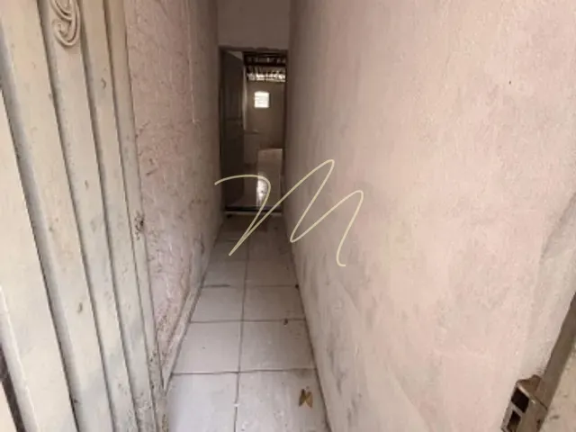 Casa 2 quartos e 2 banheiros, à venda, no bairro Hernani Sá em Ilhéus