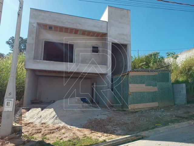 Casa com 250m² 3 quartos e 3 banheiros, à venda, no bairro Residencial Capivari em Louveira